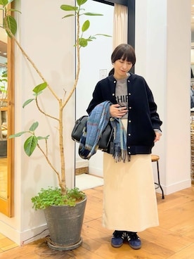 「アイテム（スタジャン）」を使った、maiさん（レディース・156cm）の秋コーディネート