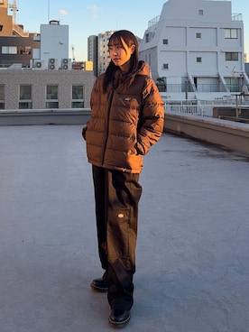 「アイテム（チノパンツ）」を使った、rooptokyo_irさん（レディース・157cm）の冬コーディネート