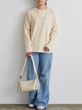 「United Athle（ユナイテッドアスレ）の5.6oz  ロングスリーブTシャツ 長袖無地ロンT 5010-01 秋 秋服 2026年秋冬（Tシャツ/カットソー、ベージュ系）」を使った、rooptokyo_irさん（レディース・160cm）の秋コーディネート
