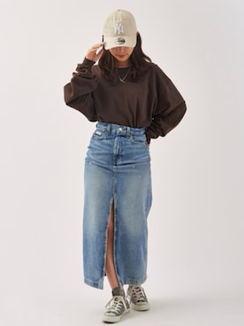 「アイテム（デニムスカート）」を使った、onecoloryさん（レディース・157cm）の秋コーディネート