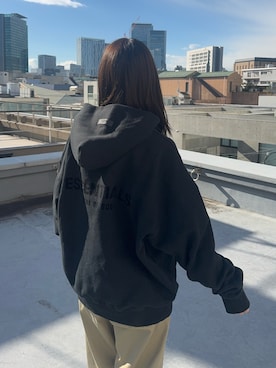 「アイテム（チノパンツ）」を使った、rooptokyo_irさん（レディース・157cm）の冬コーディネート