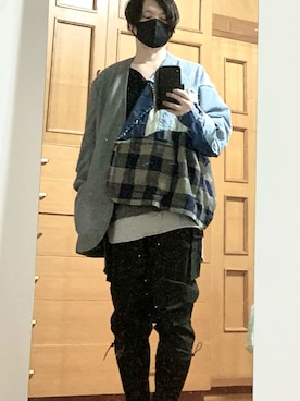 「glamb（グラム）のアイテム（カーゴパンツ）」を使った、kiriki69さん（メンズ・168cm）の冬コーディネート