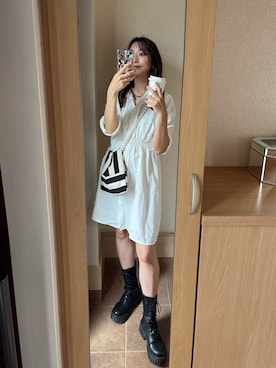 「アイテム（シャツワンピース）」を使った、asuka𓂃⸜♡⸝さん（レディース・163cm）の夏コーディネート