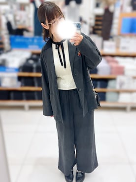 「GU（ジーユー）のアイテム（ニット/セーター、ホワイト系）」を使った、りぃむさん（レディース・160cm）の春コーディネート
