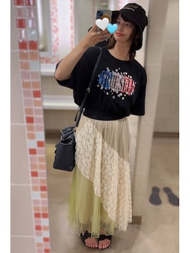 「TRUESelfのアイテム（Tシャツ/カットソー、ブラック系）」を使った、りぃむさん（レディース・160cm）の春コーディネート