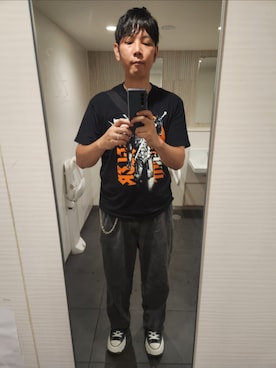 「墓場の画廊のアイテム（Tシャツ/カットソー）」を使った、shinn_akkunnさん（メンズ・180cm）の秋コーディネート
