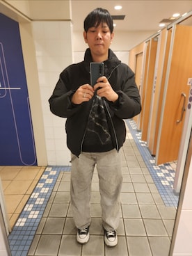 「WYM LIDNM（ウィム バイ リドム）のMINIMAL HEAT FIBER PADDED JACKET（ダウンジャケット/コート、ブラック系）」を使った、shinn_akkunnさん（メンズ・180cm）の春コーディネート