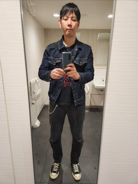 「Levi's（リーバイス）のアイテム（デニムジャケット、ブルー系）」を使った、shinn_akkunnさん（メンズ・180cm）の春コーディネート