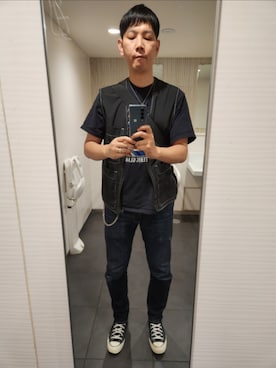 「ZARA（ザラ）のアイテム（ベスト、ブラック系）」を使った、shinn_akkunnさん（メンズ・180cm）の春コーディネート