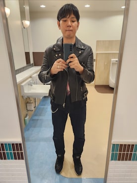 「アイテム（ウォレットチェーン）」を使った、shinn_akkunnさん（メンズ・180cm）の秋コーディネート