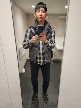 「アイテム（ダウンベスト）」を使った、shinn_akkunnさん（メンズ・180cm）の冬コーディネート