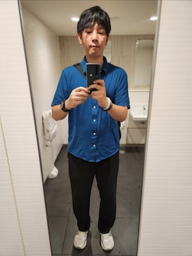 「NANO universe（ナノユニバース）のアイテム（シャツ/ブラウス、ブルー系）」を使った、shinn_akkunnさん（メンズ・180cm）の秋コーディネート