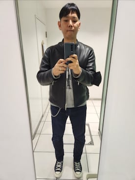 「アイテム（ライダースジャケット）」を使った、shinn_akkunnさん（メンズ・180cm）の秋コーディネート