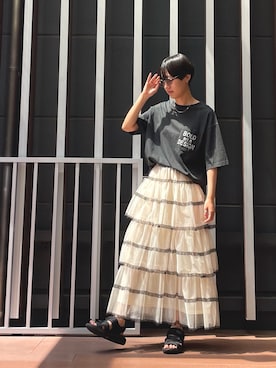 「GEVS.（ジェイヴィス）のアイテム（スカート）」を使った、のむさん（レディース・167cm）の夏コーディネート