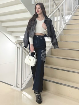 「アイテム（ブルゾン）」を使った、ayamoさん（レディース・165cm）の秋コーディネート