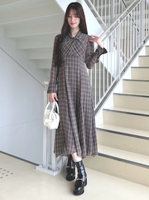 ツイストネックロングスリーブワンピース マーキュリーデュオ MERCURYDUO アウトレット公式通販 RUNWAY channel ランウェイチャンネル