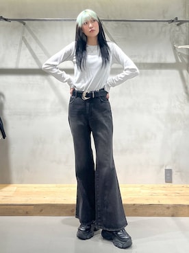 「PAGEBOY（ページボーイ）のアイテム（Tシャツ/カットソー）」を使った、あちさん（レディース・168cm）の冬コーディネート