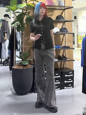 「PAGEBOY（ページボーイ）のプラットチャンキースニーカー（スニーカー、ブラック系）」を使った、あちさん（レディース・168cm）の夏コーディネート