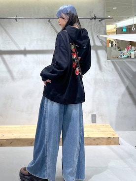 「アイテム（パーカー）」を使った、あちさん（レディース・168cm）の夏コーディネート