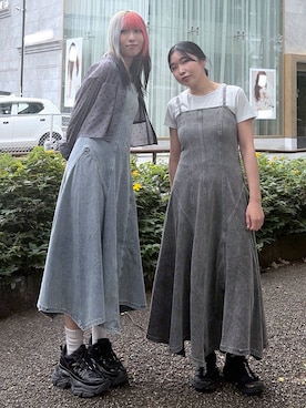 「PAGEBOY（ページボーイ）のプラットチャンキースニーカー（スニーカー、ブラック系）」を使った、あちさん（レディース・168cm）の夏コーディネート