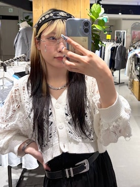 「PAGEBOY（ページボーイ）のプラットチャンキースニーカー（スニーカー、ブラック系）」を使った、あちさん（レディース・168cm）の春コーディネート