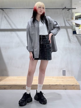 「PAGEBOY（ページボーイ）のプラットチャンキースニーカー（スニーカー、ブラック系）」を使った、あちさん（レディース・168cm）の春コーディネート