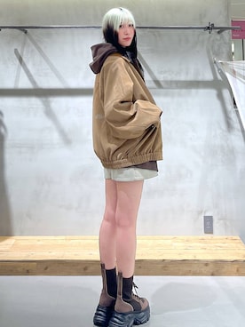 「PBLIM（ページボーイリム）の《UNISEX》ソフトスウェードブルゾン（ブルゾン）」を使った、あちさん（レディース・168cm）の秋コーディネート