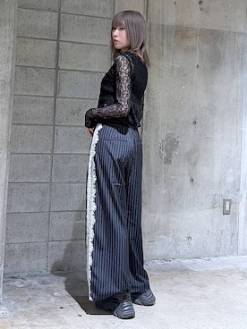 「PAGEBOY（ページボーイ）のレースビスチェセット（T恤、ブラック系）」を使った、あちさん（レディース・168cm）の夏コーディネート