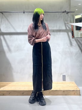 「PAGEBOY（ページボーイ）の【選べる着丈/前後2WAY/マシンウォッシャブル】マルチWAYネックプルオーバー/ニット（ニット/セーター）」を使った、あちさん（レディース・168cm・20代）の秋コーディネート