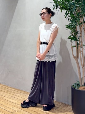 「JEANASIS（ジーナシス）のレースドッキングNS/1054895（Tシャツ/カットソー、ホワイト系）」を使った、bychiiiiiidaさん（レディース・161cm）の夏コーディネート