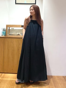 「黒ワンピ」｜中島佑芽さん（レディース・152cm）の夏コーディネート