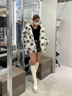 「GYDA」｜「アイテム（ブルゾン）」を使った、YUKIさん（レディース・165cm）の秋コーディネート