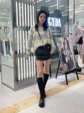 「GYDA（ジェイダ）のGG bijou quilting ミニショルダーBAG（ショルダーバッグ、ブラック系）」を使った、YUKIさん（レディース・164cm）の秋コーディネート