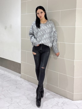 「GYDA（ジェイダ）のGYDA SLANT PATTERNニットトップス（ニット/セーター、グレー系）」を使った、YUKIさん（レディース・164cm）の冬コーディネート