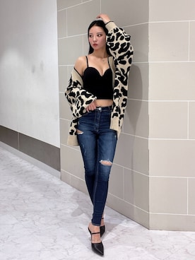 「GYDA（ジェイダ）のショルダーストラップリブベアビスチェ（キャミソール、ブラック系）」を使った、YUKIさん（レディース・164cm）の春コーディネート