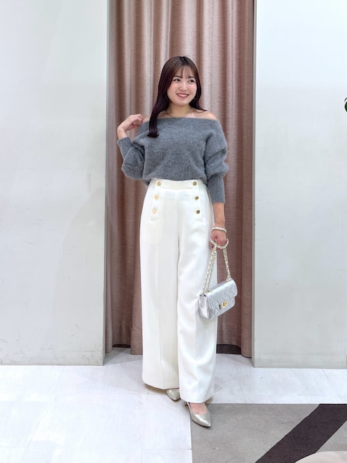 ラブティックボンボン ヘアリーウールカシミヤ混オフショルニット