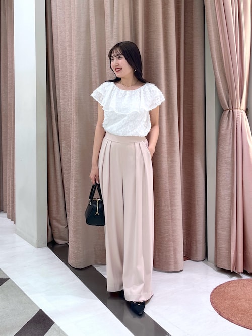 ラブティックボンボン　カットジャガードフリルカラーブラウス　新品　オフショル La boutique Bonbon ブラウス シャツ 「セットアップ可・最強愛