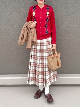 「アイテム（ピアス（両耳用））」を使った、Leecoさん（レディース・164cm）の秋コーディネート