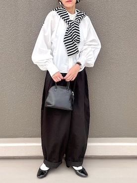 「アイテム（バレエシューズ）」を使った、Leecoさん（レディース・164cm）の秋コーディネート