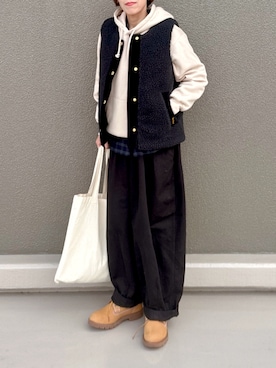 「アイテム（チノパンツ）」を使った、Leecoさん（レディース・164cm）の秋コーディネート