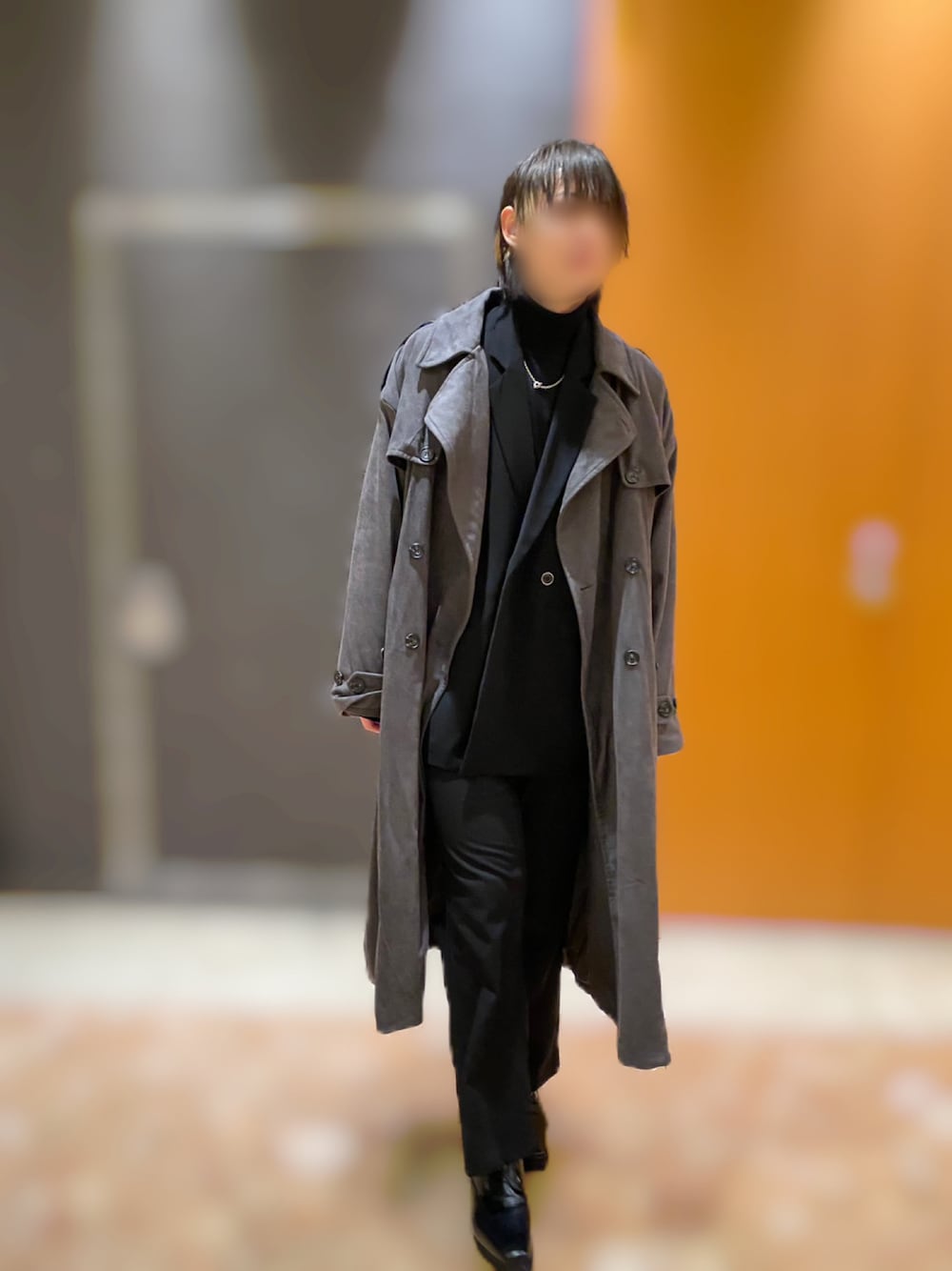 「フォーマル、テーラードジャケット、トレンチコート、ロングコート、adrer、CLEL」｜「CLELの【CLEL】Double Tech Fade Trench Coat/ダブルテックフェード トレンチコート（トレンチコート、グレー系）」を使った、takkunさん（メンズ・174cm）の冬コーディネートの1枚目の写真