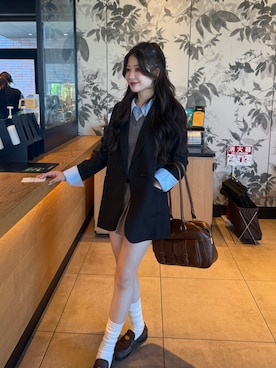 「アイテム（ローファー）」を使った、kanaeさん（レディース・153cm）の秋コーディネート
