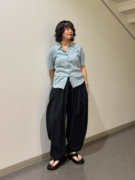 「KBF（ケイビーエフ）のビスチェSETニットシャツ（ニット/セーター、ブルー系）」を使った、タカタニさん（レディース・149cm）の夏コーディネート