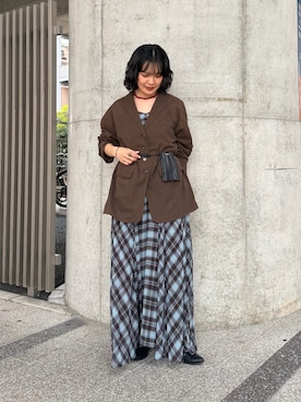 「アイテム（ポーチ）」を使った、タカタニさん（レディース・149cm）の春コーディネート