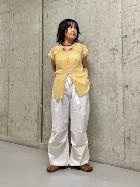 「KBF（ケイビーエフ）のフレンチスリーブレースシャツ（シャツ/ブラウス、ベージュ系）」を使った、タカタニさん（レディース・149cm）の春コーディネート