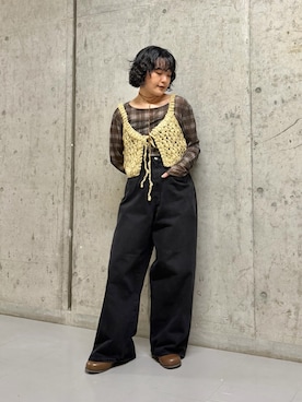 「KBF（ケイビーエフ）のフロントポケットデザインデニム（デニムパンツ、ブラック系）」を使った、タカタニさん（レディース・149cm）の秋コーディネート