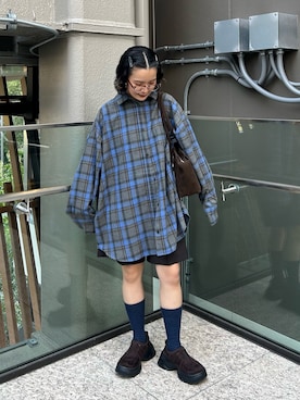 「アイテム（ボストンバッグ）」を使った、タカタニさん（レディース・149cm）の秋コーディネート