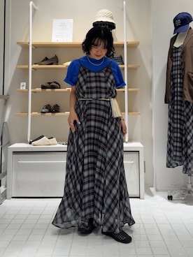 「KBF（ケイビーエフ）のチェックプリーツキャミワンピース（ワンピース、ブラウン系）」を使った、タカタニさん（レディース・149cm）の春コーディネート