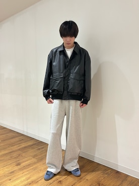 「アーバンリサーチ」｜「アイテム（スウェットパンツ）」を使った、りゅーとさん（メンズ・172cm）の秋コーディネート