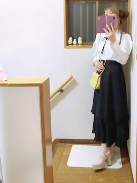 「アイテム（スカート）」を使った、mami太郎さん（レディース・162cm）の秋コーディネート